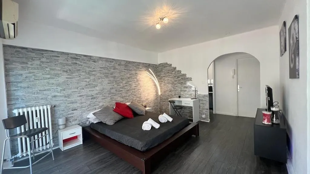 Lovely Studio In The Heart Of Cannes